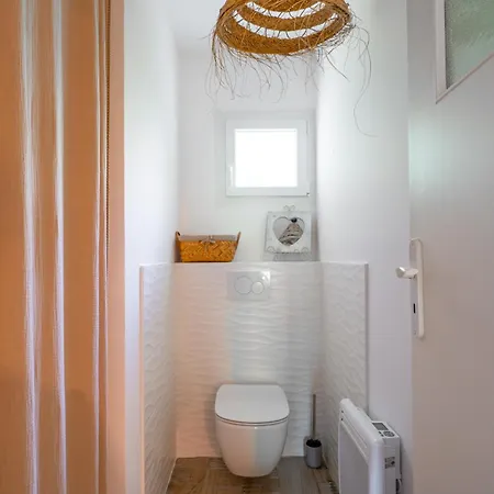 Lulli - Spacieux En Rez De Jardin 아파트